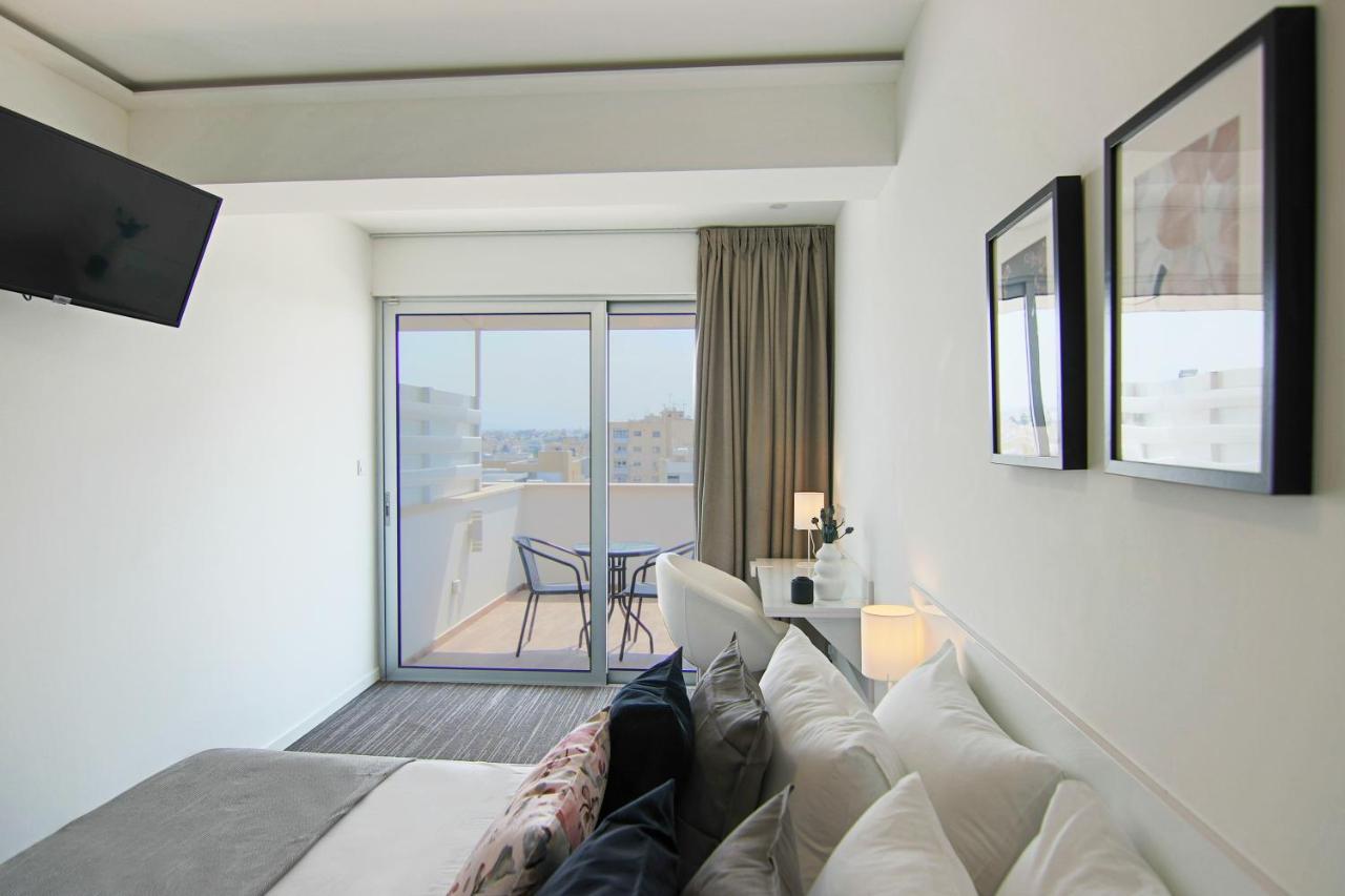 Phaedrus Living: Luxury Suite Nicosia 508 Экстерьер фото