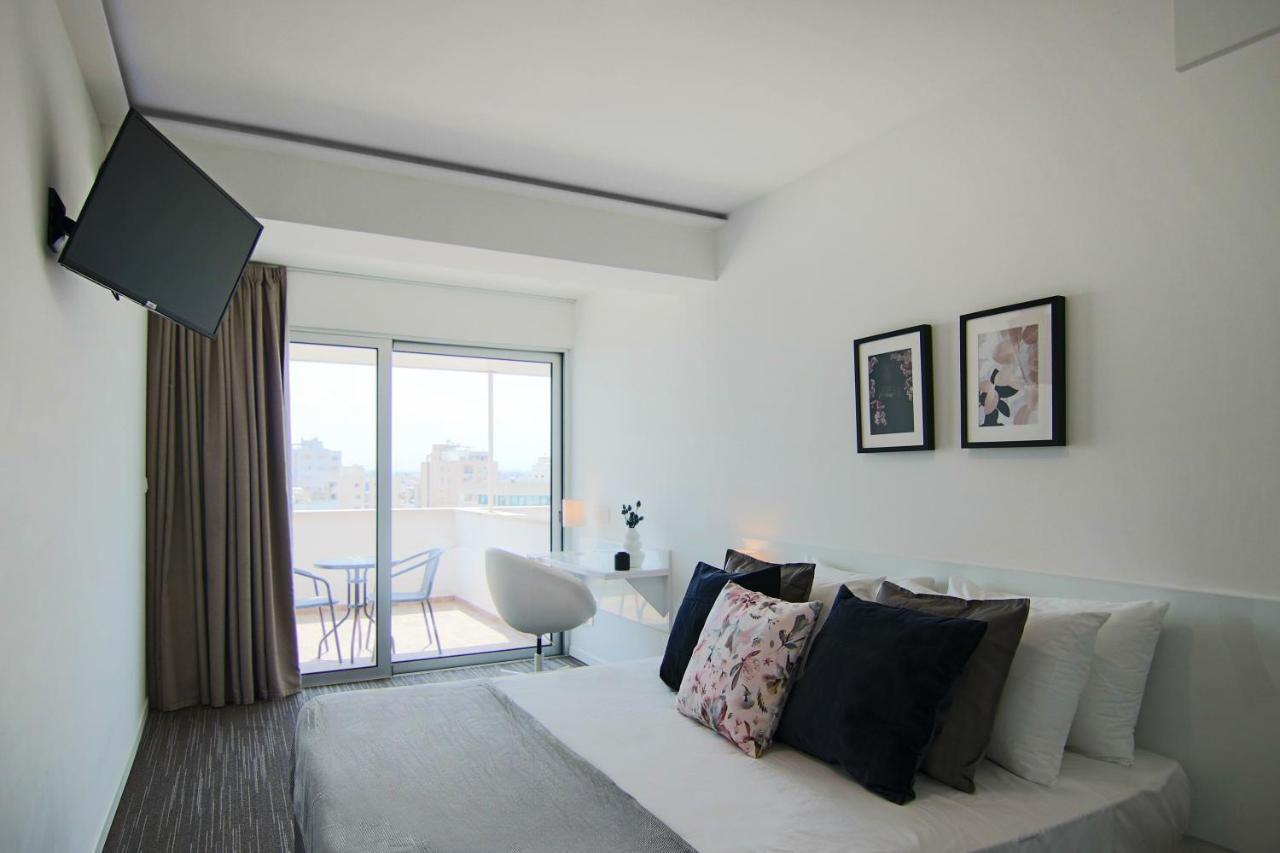 Phaedrus Living: Luxury Suite Nicosia 508 Экстерьер фото